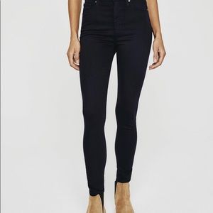 The Mila  high rise jeans